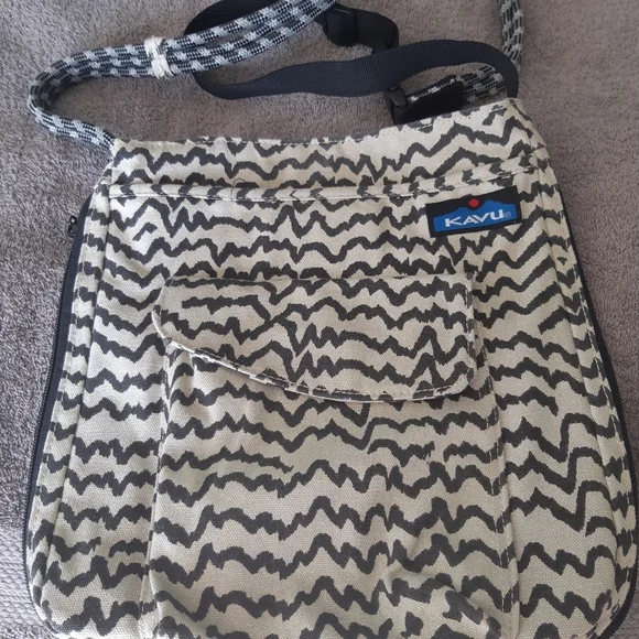 Purse - Picture 1 of 5